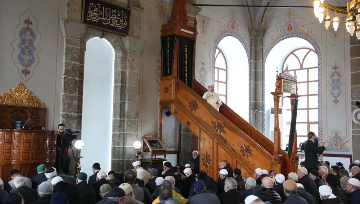 Diyanet İşleri Başkanı Ali Erbaş, Samsun Büyük Cami’de hutbe okudu